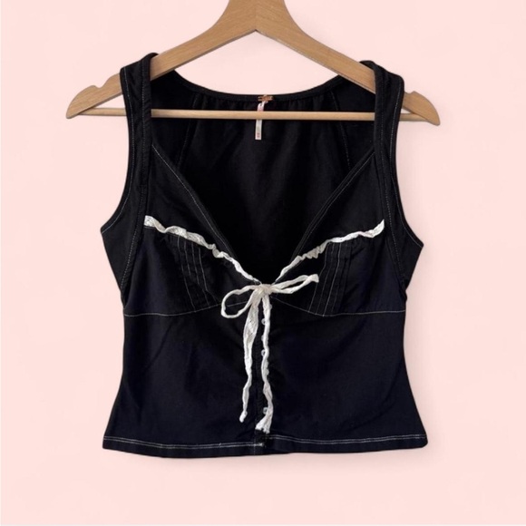 Free People Black Cropped Corset Milkmaid Style Lace And Buttons Tank Top - Picture 1 of 7